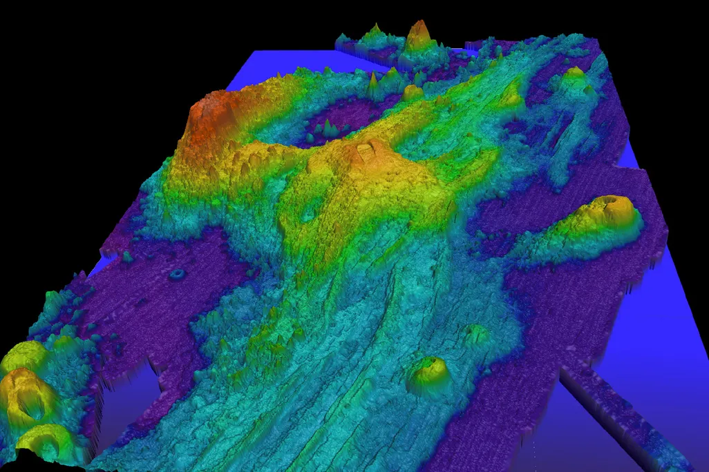axial_encarie_bathymetry.webp
